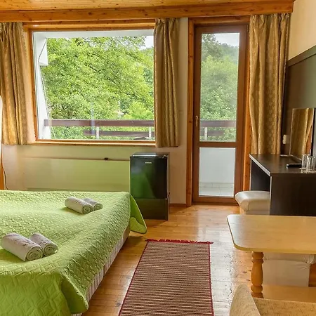 Guest house райски кът 2*