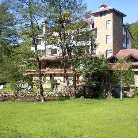 Maison d'hôtes райски кът Kalofer