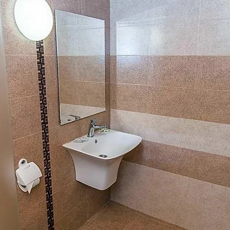 райски кът 2* Kalofer