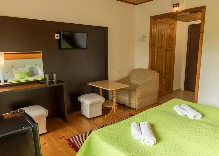 호텔 Paradise Place 2*