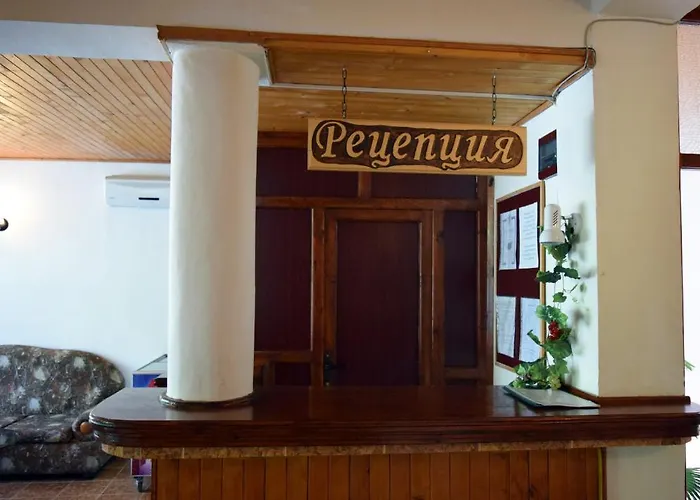 Paradise Place 2* 칼로페르